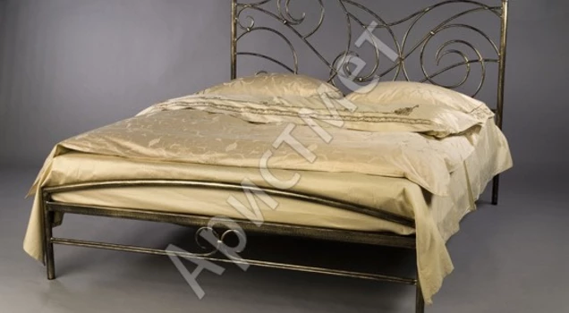 Кровать с кованой спинкой КР-02 44651