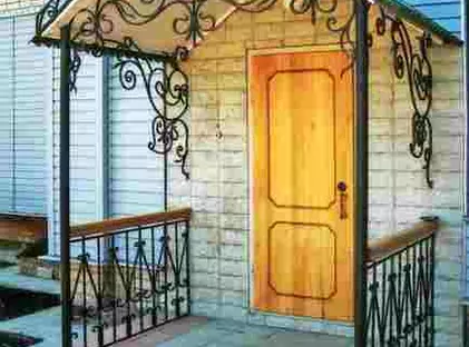 Кованые двухскатные козырьки Д-03