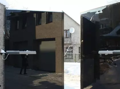 Кованые ворота со стеклом С-01