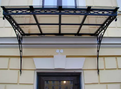 Кованые козырьки со стеклом СК-05