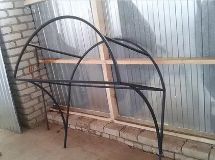 Кованый каркас козырька КК-05
