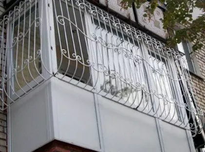 Кованые решётки на балкон РБ-07