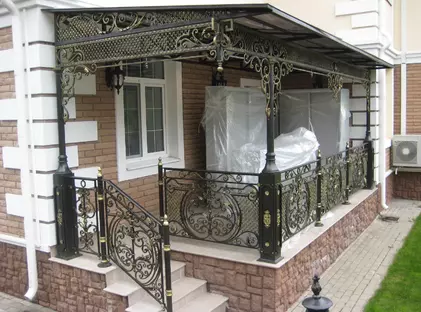 Кованые козырьки для веранды КВ-08