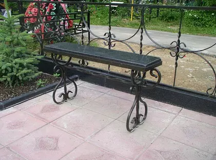 Кованые лавочки на кладбище НК-09